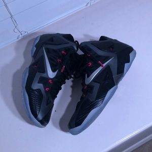 Lebron 11 “Miami Nights”